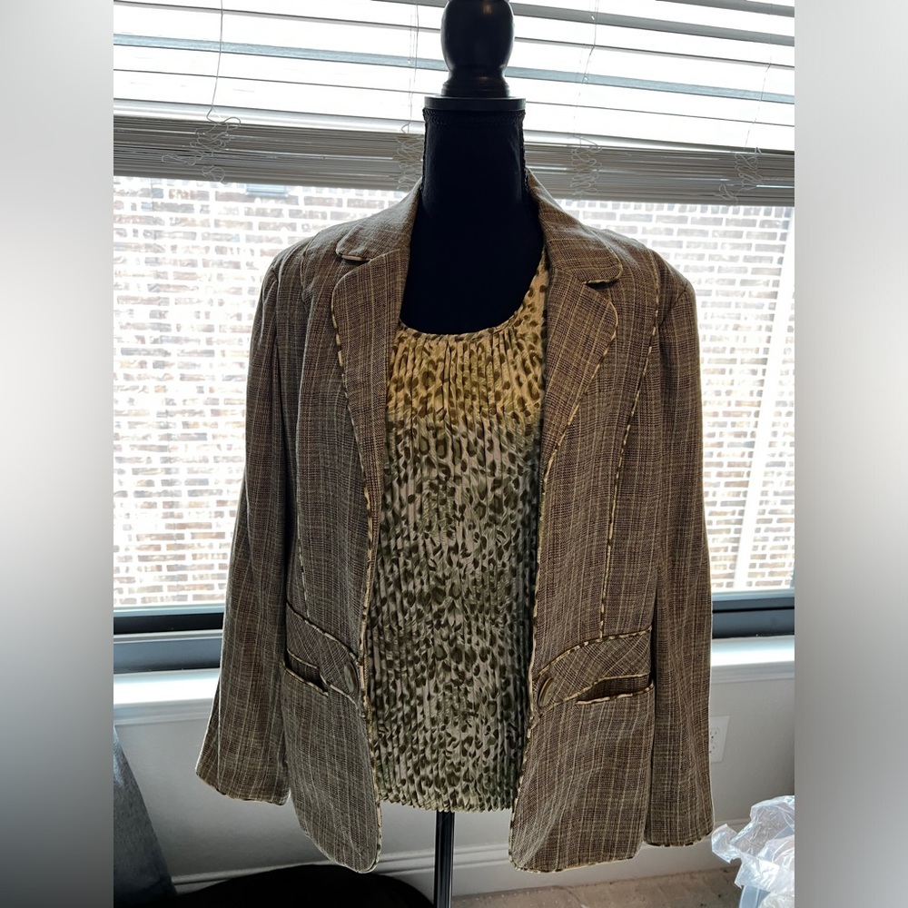 Pant suite brown and green and beige.